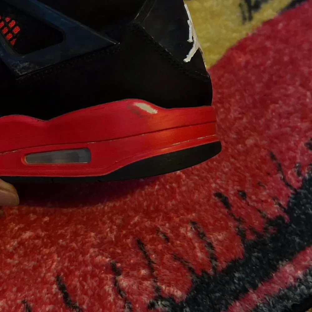 Jordan 4 Red Thunder size 10